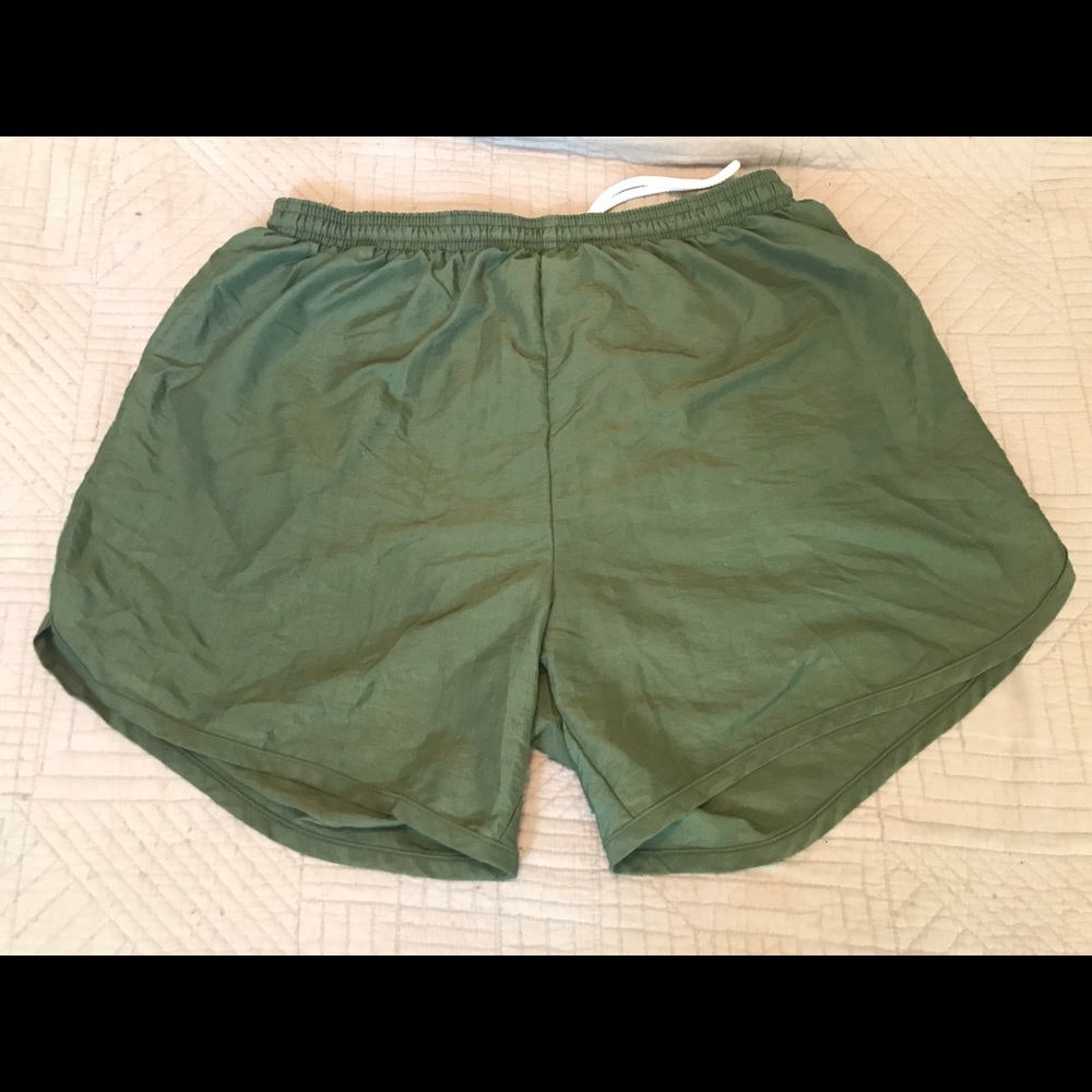 Soffe Olive Drab Unisex PT/Running shorts. Size L
